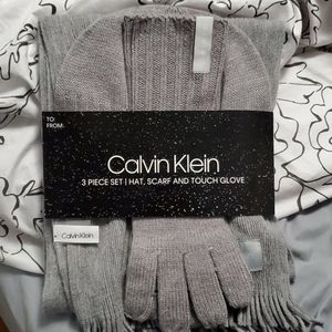 3 piece hat, scarf and touch glove set